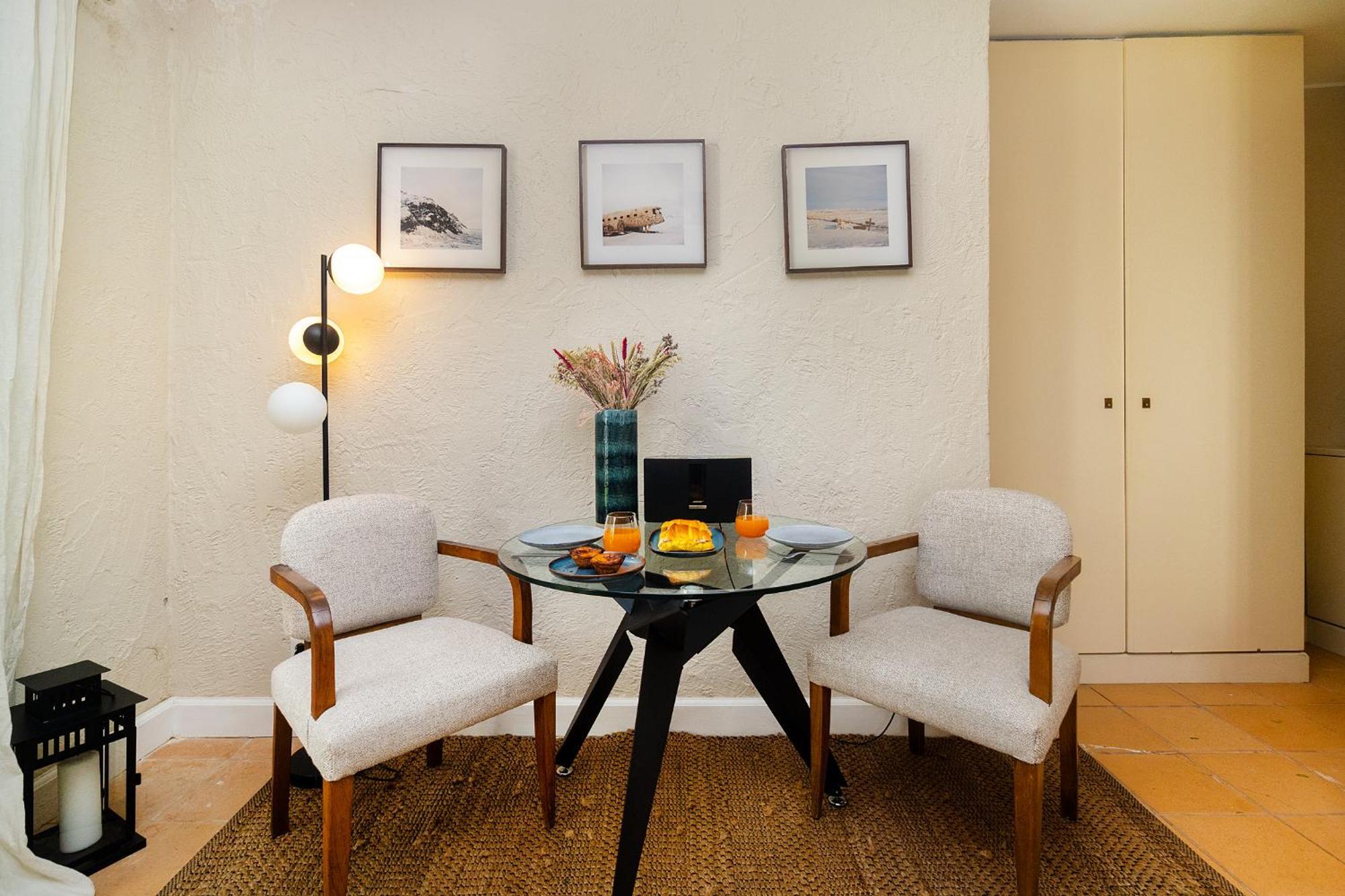 Whome With Shared Garden & Pool Lisbon