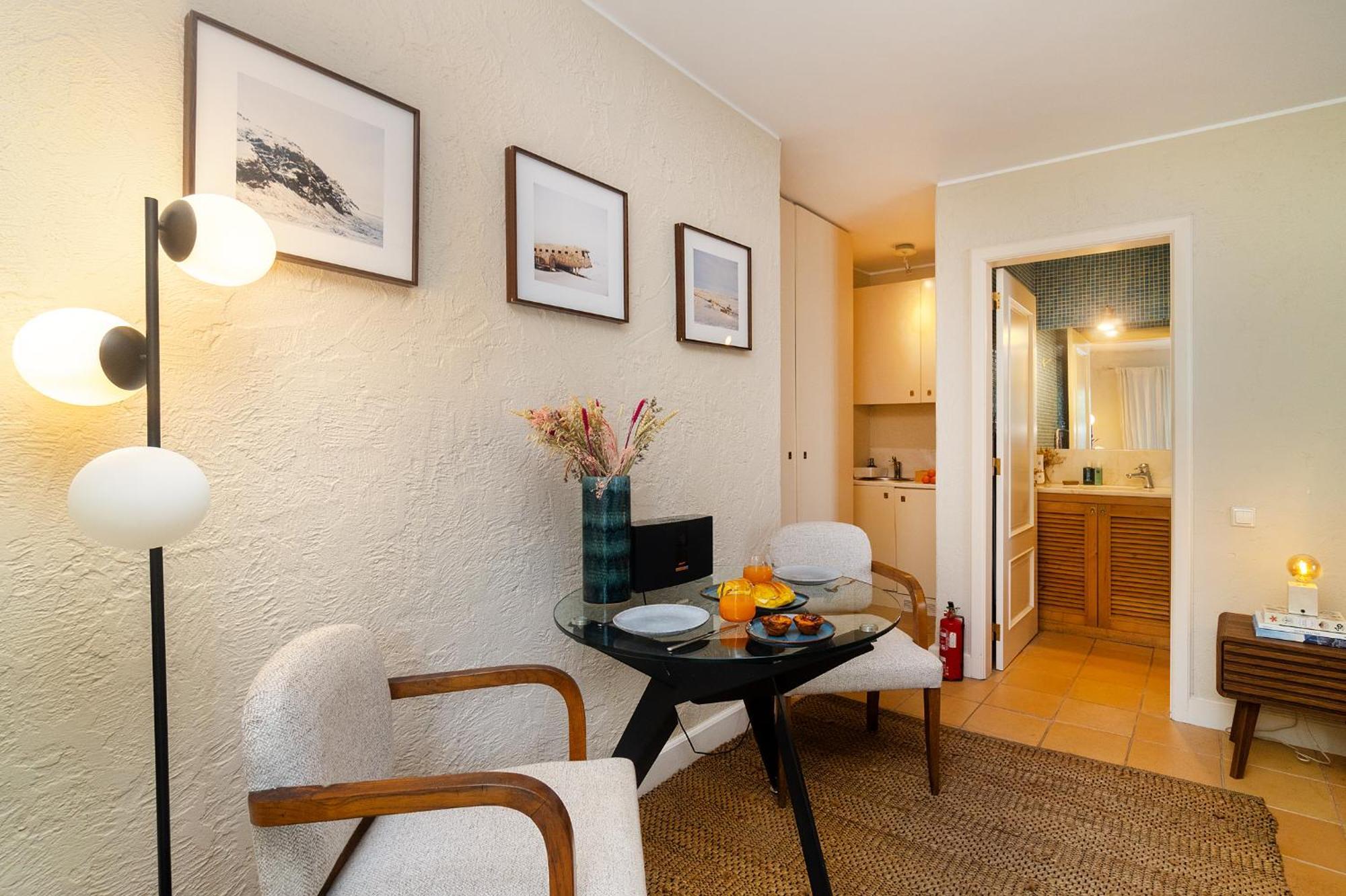 Whome With Shared Garden & Pool * Lisboa